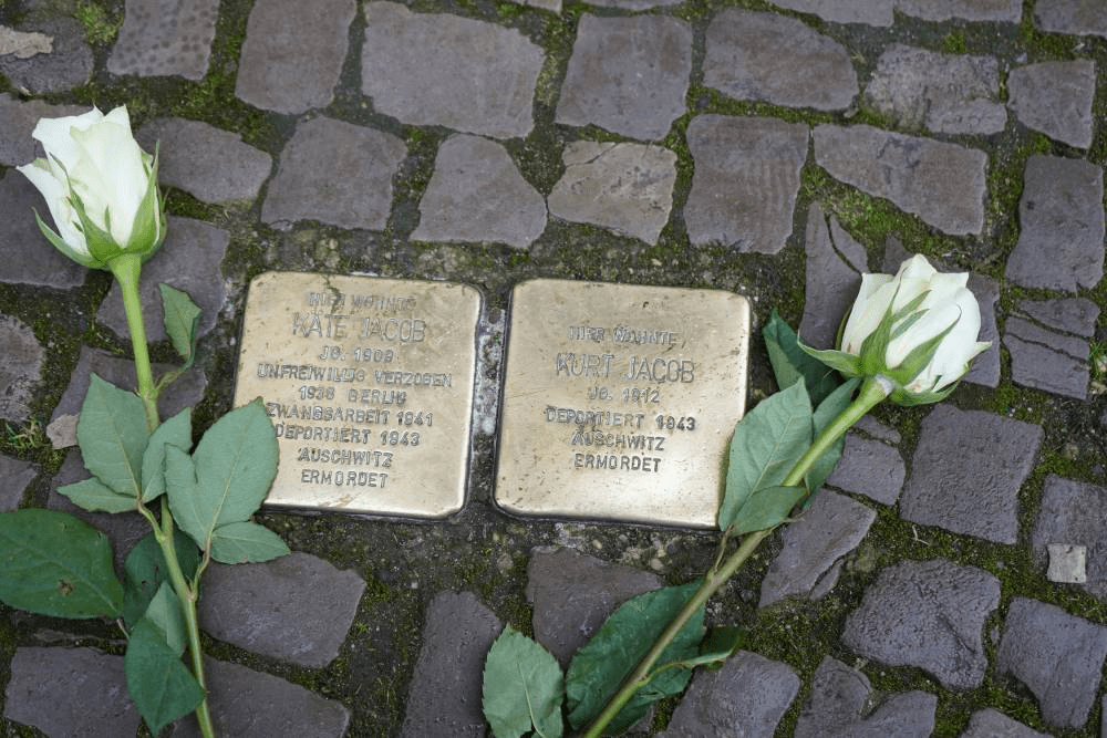 Gedenken an Stolpersteinen
